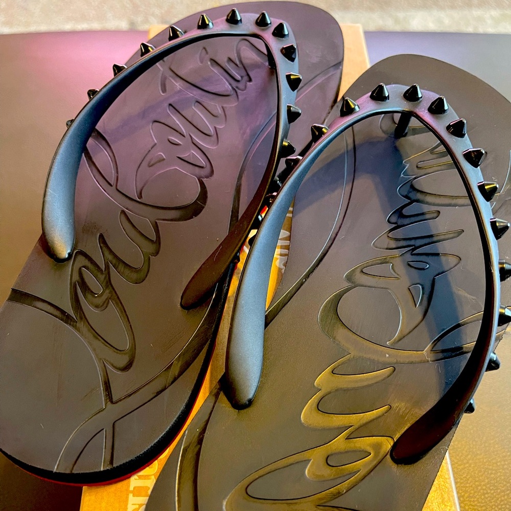 Christian Louboutin Donna Loubi Flip Flop
